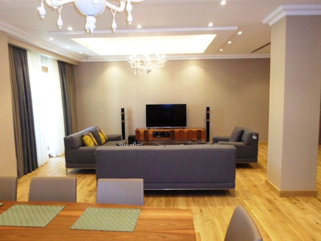 İcarəyə verilir 5 otaqlı yeni tikili 300 m² — Mənzil, Bakı (10)