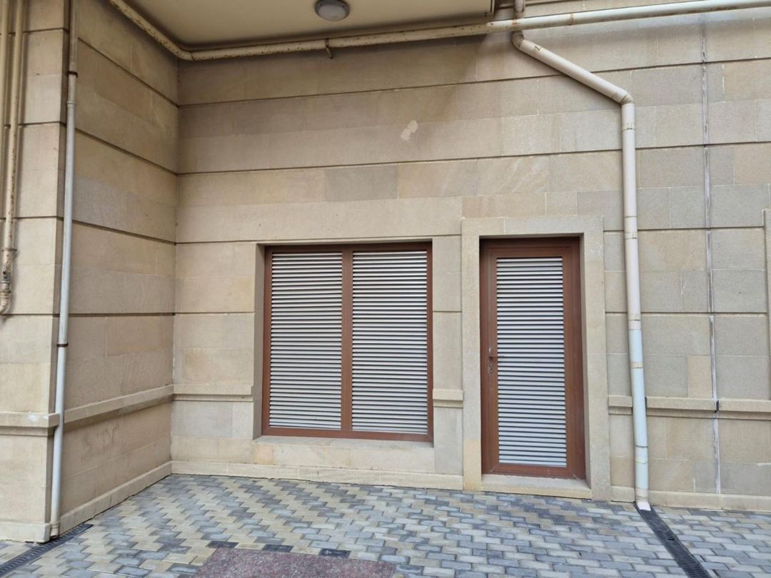 Satılır obyekt 249.5 m² — Əmlak, Bakı (5)