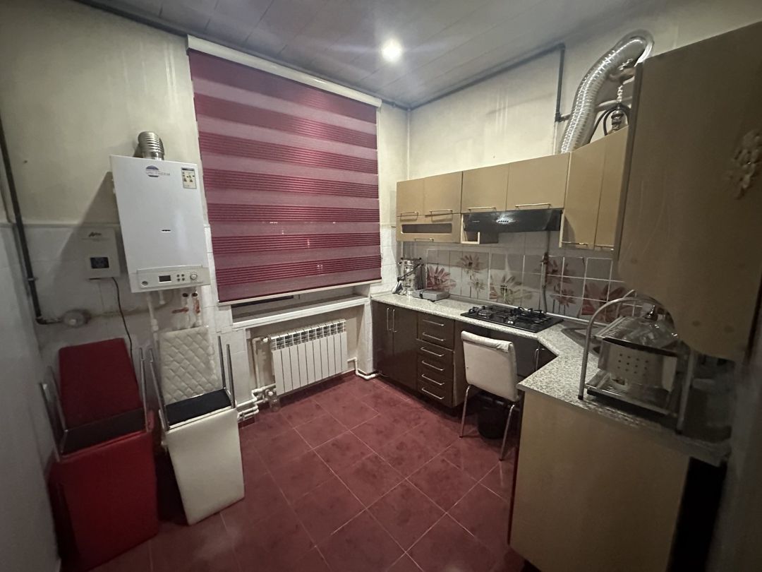 Satılır 2 otaqlı köhnə tikili 56 m² — Mənzil, Bakı (9)