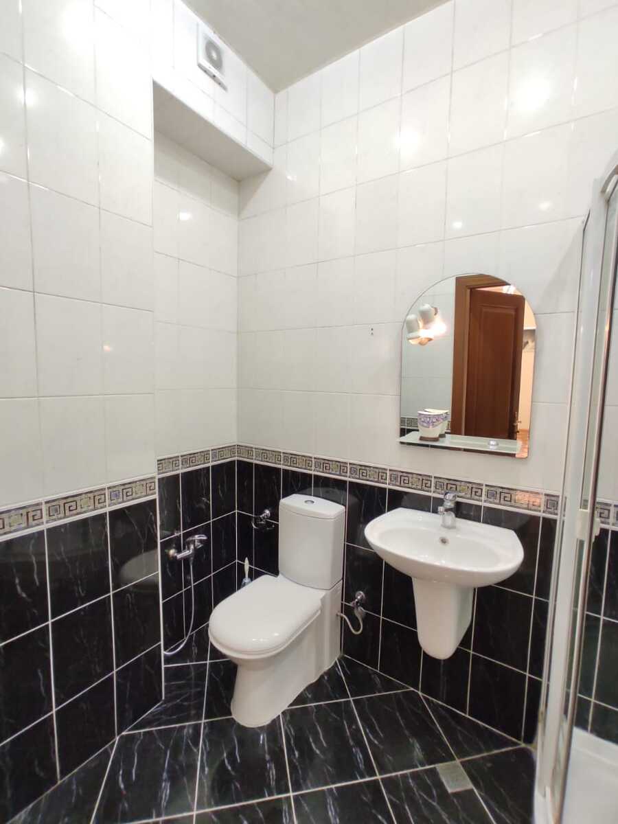 İcarəyə verilir 4 otaqlı köhnə tikili 160 m² — Mənzil, Bakı (10)