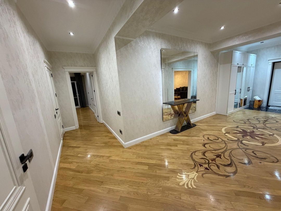 Satılır 3 otaqlı yeni tikili 141 m² — Mənzil, Bakı (7)