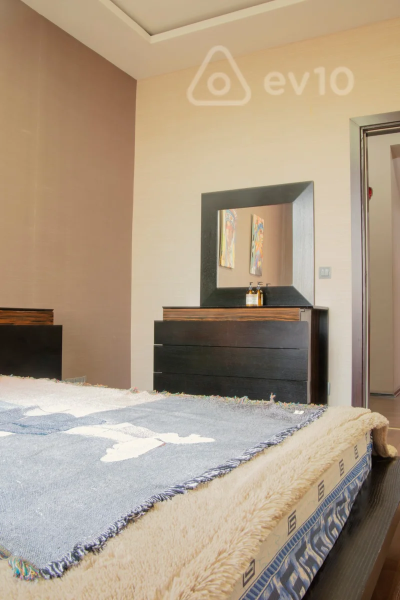 3 otaqlı mənzil, 100 m², Nizami küçəsi — kirayə — Mənzil, Bakı (11)