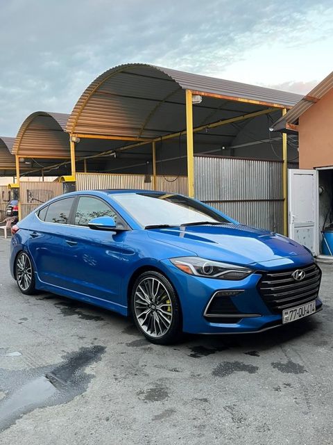 Hyundai Elantra, 1.6 L, 2017 il, 135 000 km — Zaqatala