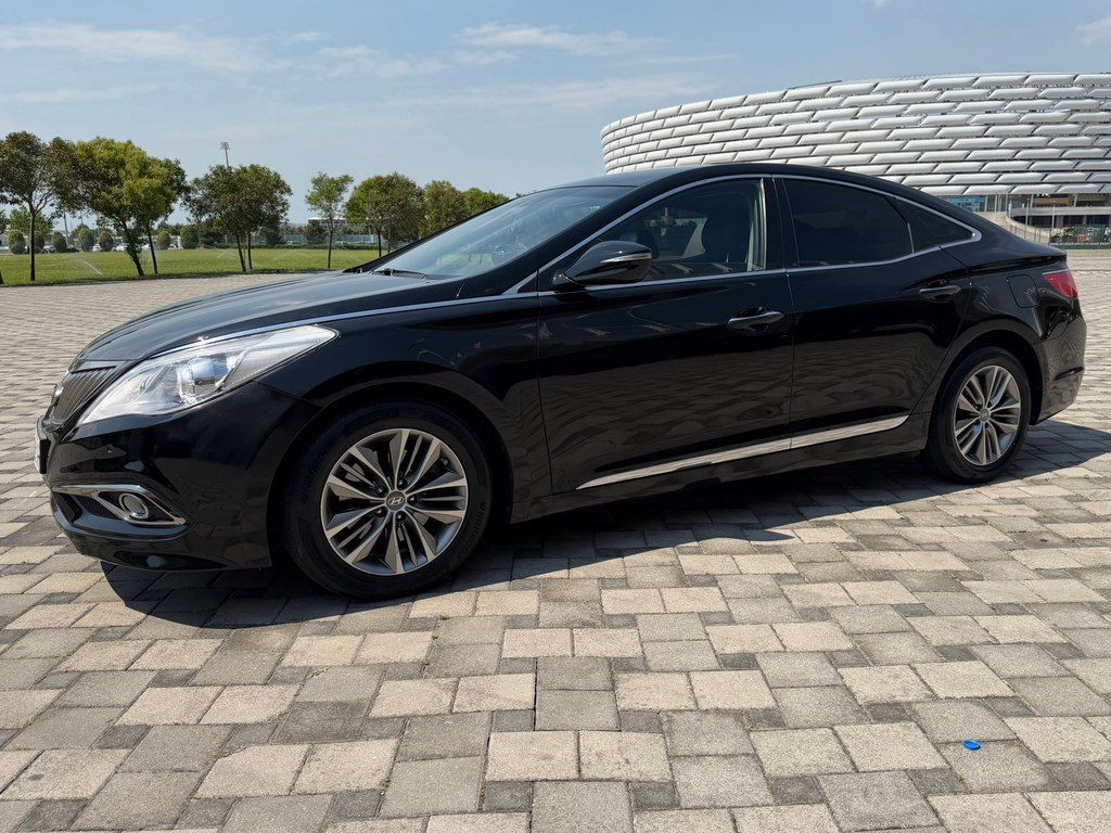 Hyundai Grandeur, 2.2 L, 2016 il, 229 000 km — Avtomobillər, Bakı (4)