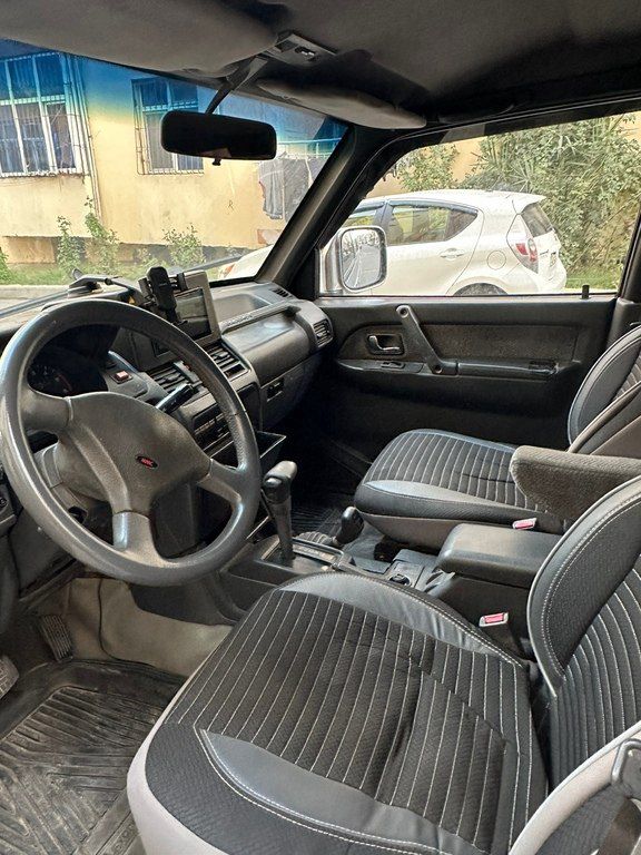 Mitsubishi Pajero, 2.4 L, 1995 il, 100 000 km 41-BE-702 — Avtomobillər, Bakı (7)