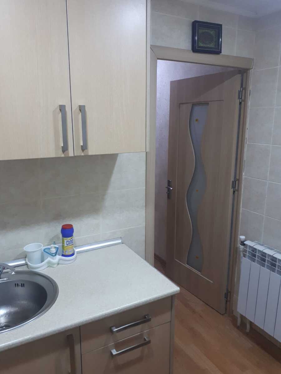 İcarəyə verilir 2 otaqlı köhnə tikili 55 m² — Mənzil, Bakı (5)
