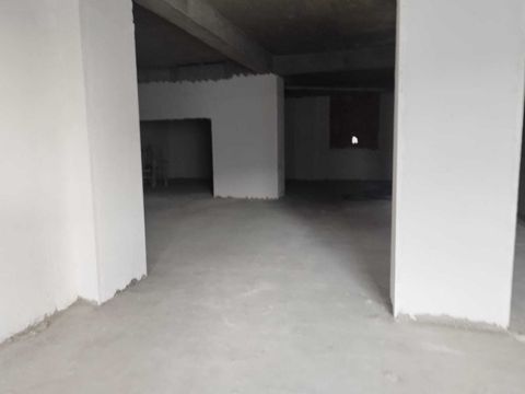 Satılır obyekt 188.5 m² — Bakı