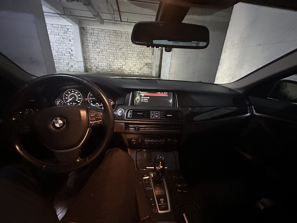BMW 528, 2.0 L, 2014 il, 198 000 km — Avtomobillər, Bakı (2)