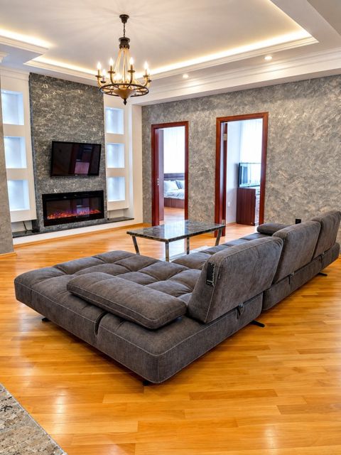 Satılır 4 otaqlı yeni tikili 135 m² — Bakı