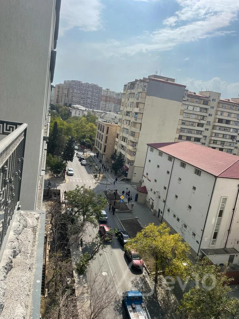 4 otaqlı mənzil, 196 m², F.Yusifov küc — Mənzil, Bakı (2)
