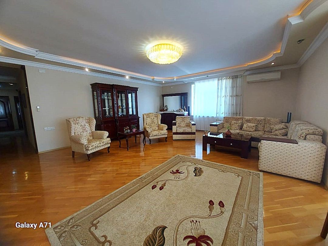 Satılır 3 otaqlı yeni tikili 150 m² — Mənzil, Bakı (4)