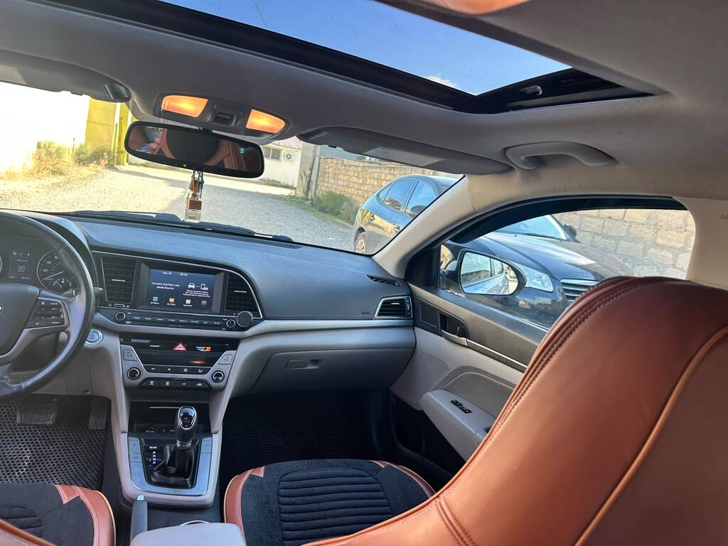 Hyundai Elantra, 2.0 L, 2017 il, 94 098 km 77-ZB-576 — Avtomobillər, Bakı (10)
