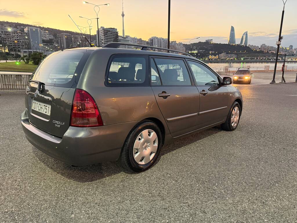 Toyota Corolla, 1.4 L, 2004 il, 233 000 km 01-CH-751 — Avtomobillər, Bakı (8)