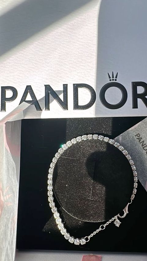 Bilərzik, Pandora — Bakı