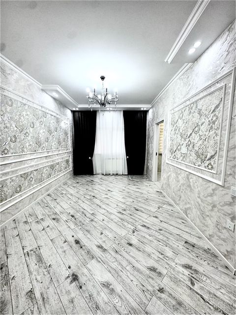 Satılır 2 otaqlı köhnə tikili 33.4 m² — Bakı