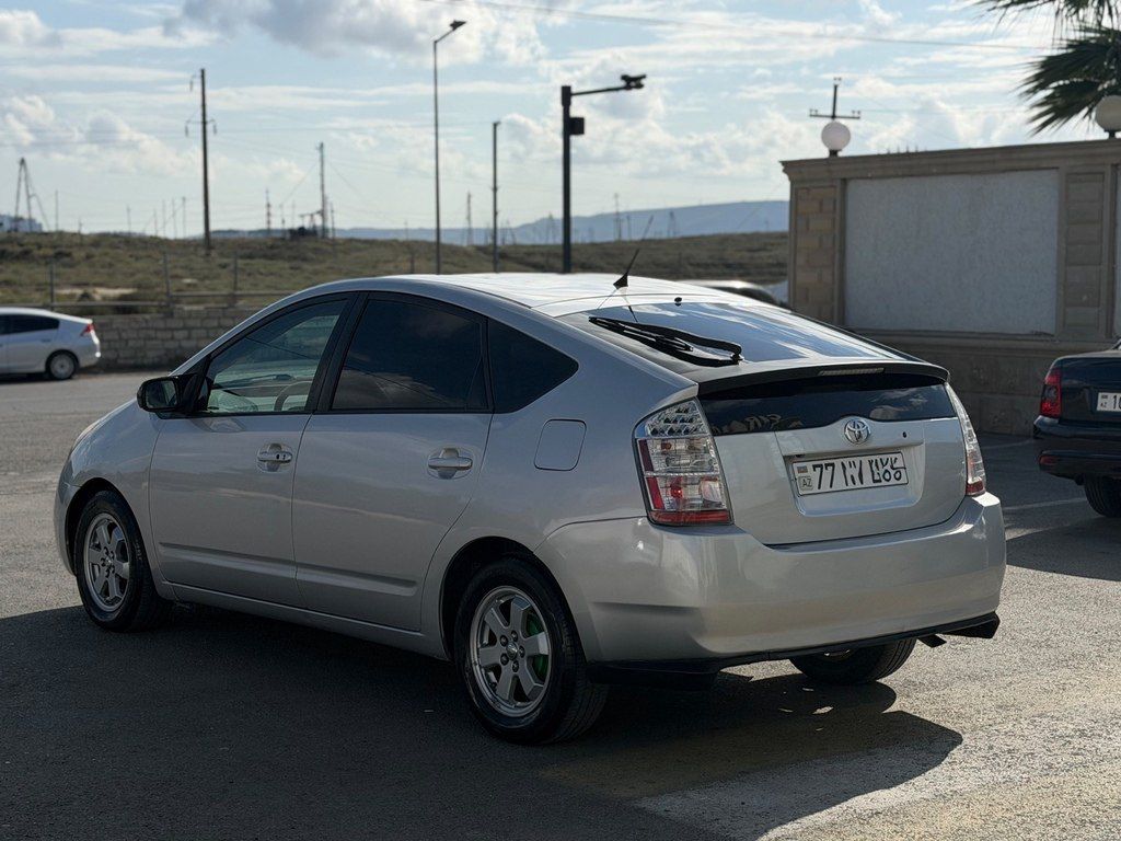 Toyota Prius, 1.5 L, 1.3 kWh, 2006 il, 403 854 km — Avtomobillər, Bakı (6)