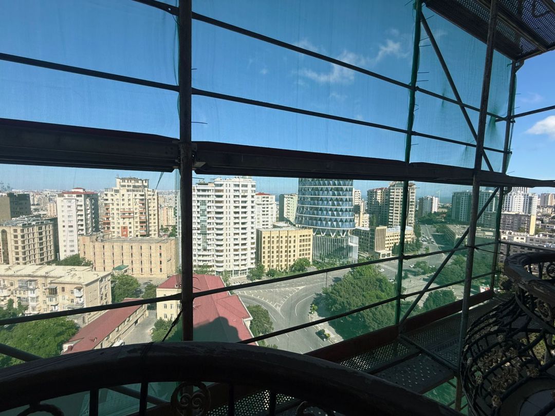 Satılır 4 otaqlı yeni tikili 215 m² — Mənzil, Bakı (11)