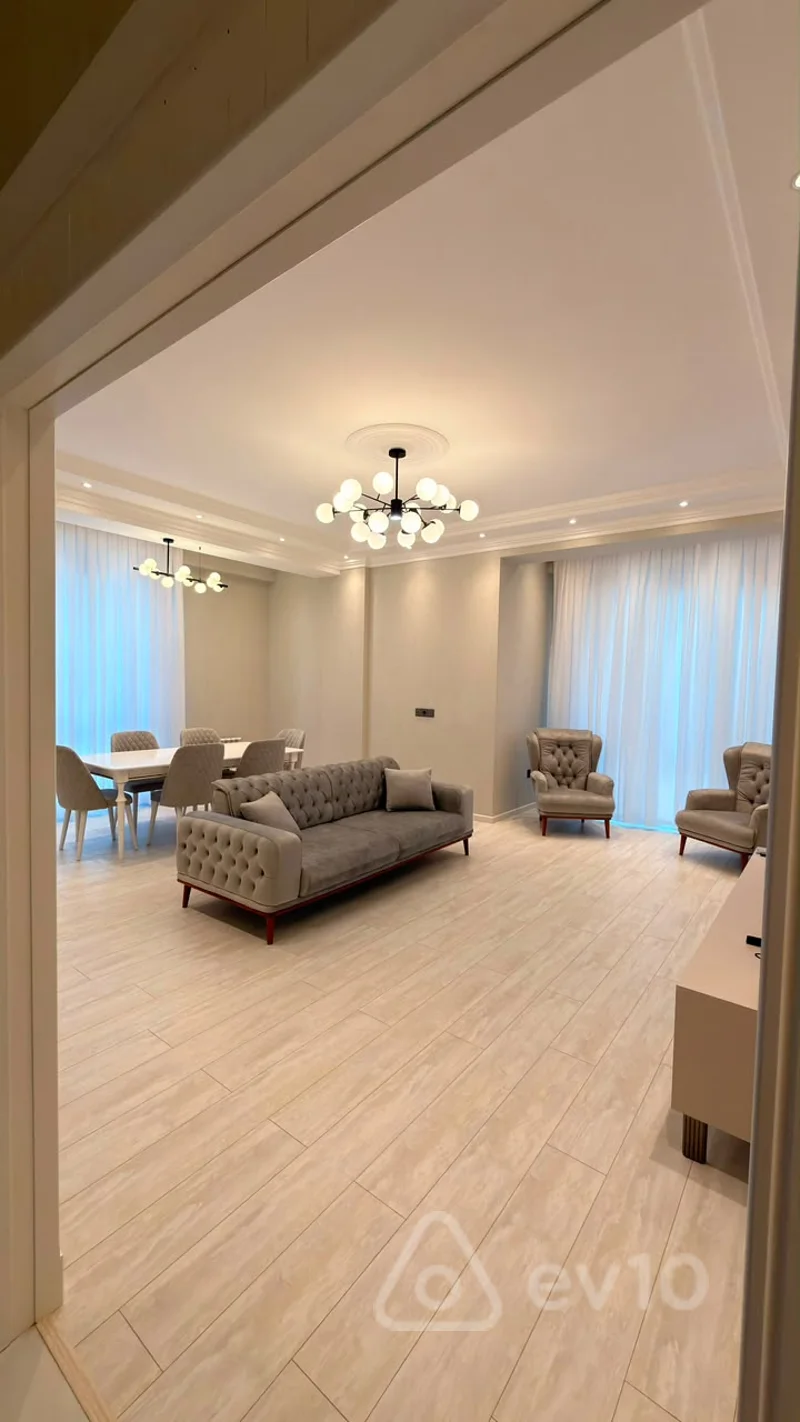 3 otaqlı mənzil, 147 m², Balaəmi Dadaşov küçəsi — kirayə — Bakı