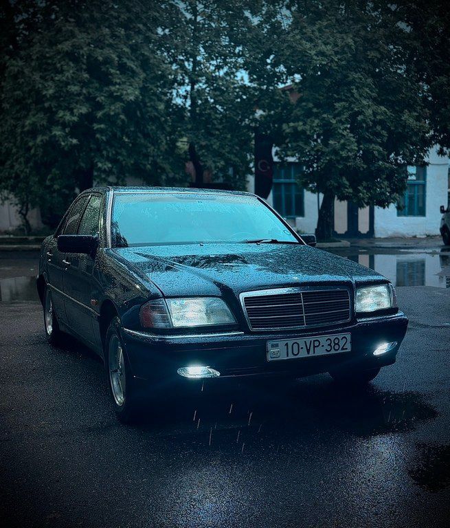 Mercedes C 200, 2.0 L, 1994 il, 358 000 km 10-VP-382 — Avtomobillər, Bakı