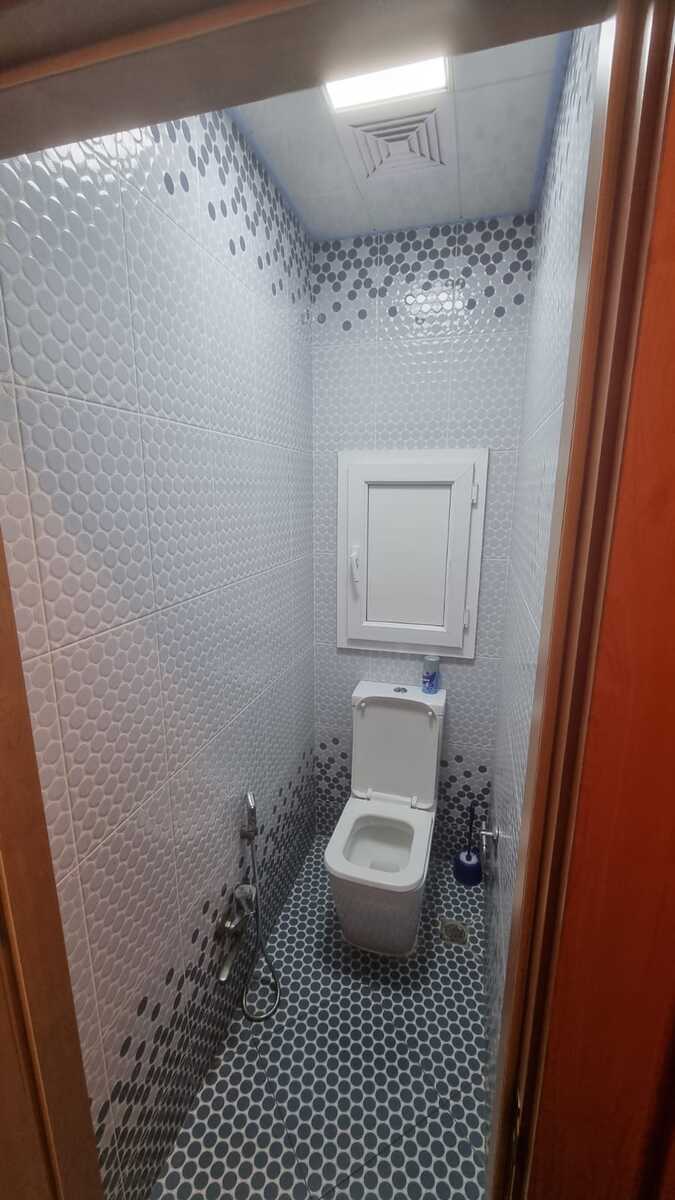 Satılır 4 otaqlı köhnə tikili 100 m² — Mənzil, Bakı (12)