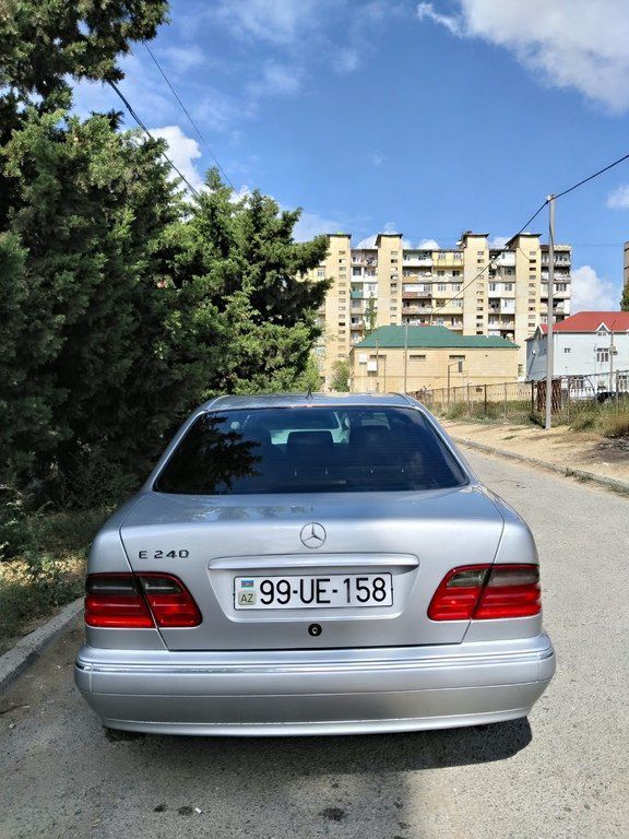 Mercedes E 240, 2.4 L, 1999 il, 280 000 km 99-UE-158 — Avtomobillər, Bakı (2)