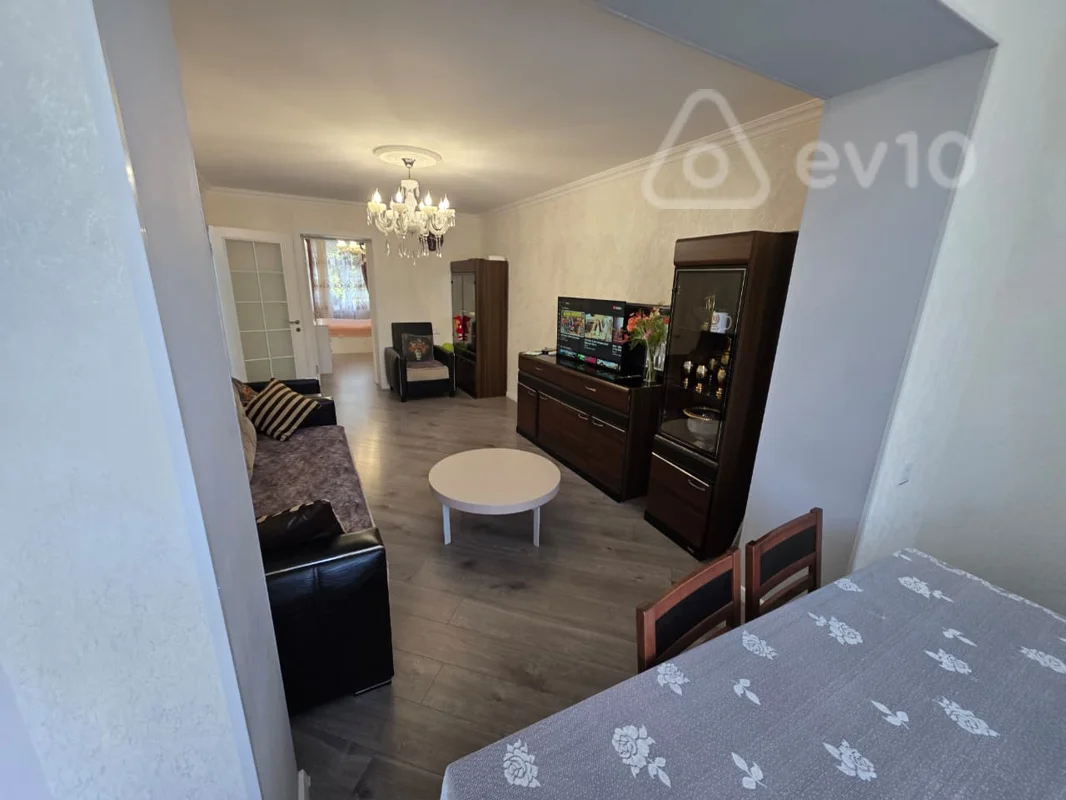 3 otaqlı mənzil, 70 m², Cəmşid Naxçıvanski küç. 8 km bazar, 220 nomreli mektebe yaxin — Mənzil, Bakı (3)