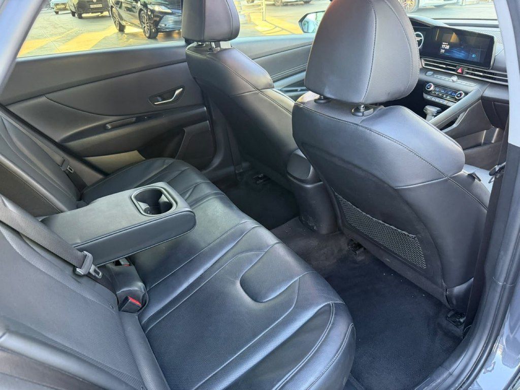 Hyundai Elantra, 1.6 L, 1.32 kWh, 2023 il, 40 000 km — Avtomobillər, Bakı (9)