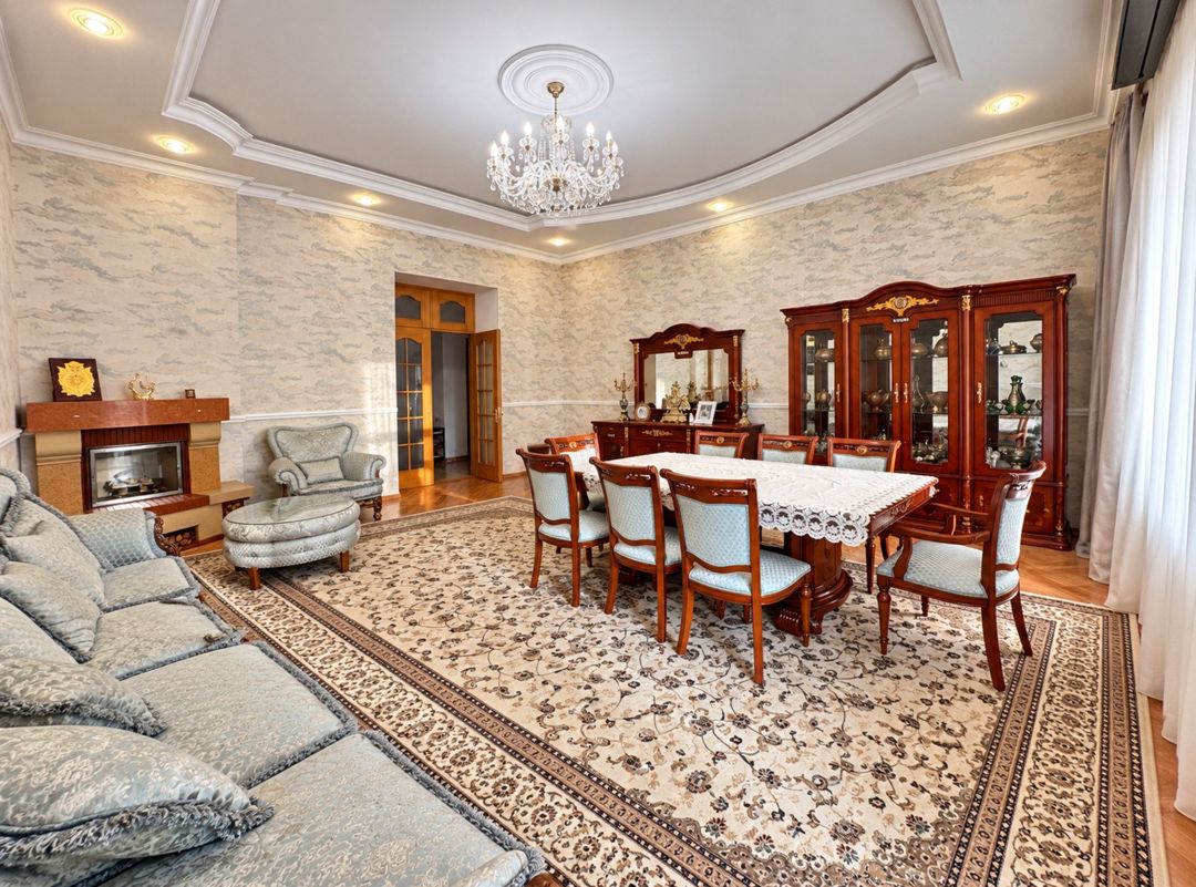 İcarəyə verilir 4 otaqlı köhnə tikili 160 m² — Mənzil, Bakı (2)