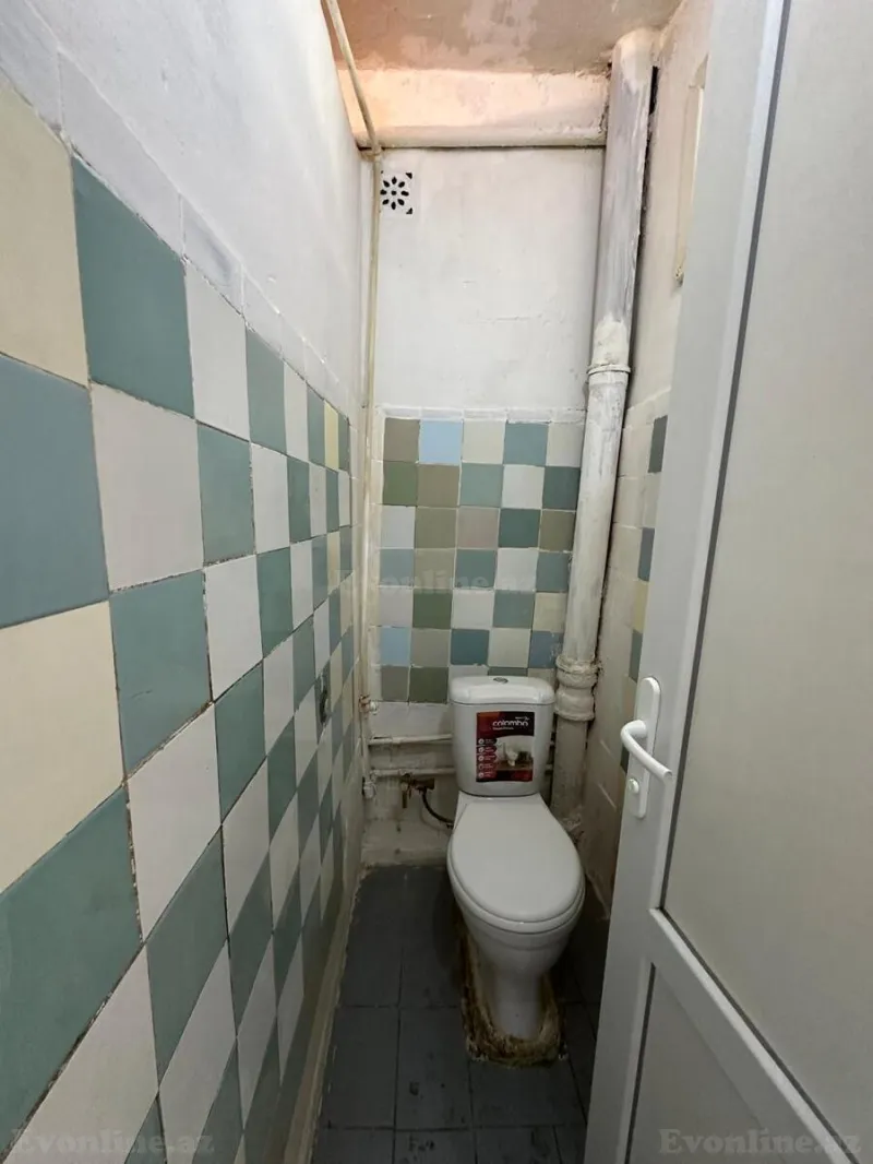 Satılır 2 otaqlı Mənzil Köhnə tikili 60 m² Bakı, Nizami r., Xalqlar Dostluğu m., 8-ci kilometr — Mənzil, Bakı (8)