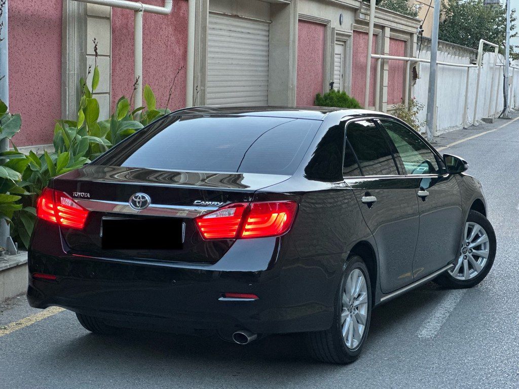 Toyota Camry, 2.5 L, 2014 il, 140 000 km — Avtomobillər, Bakı (12)