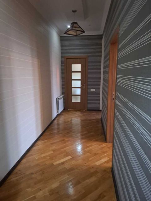 Satılır 2 otaqlı yeni tikili 86 m² — Bakı