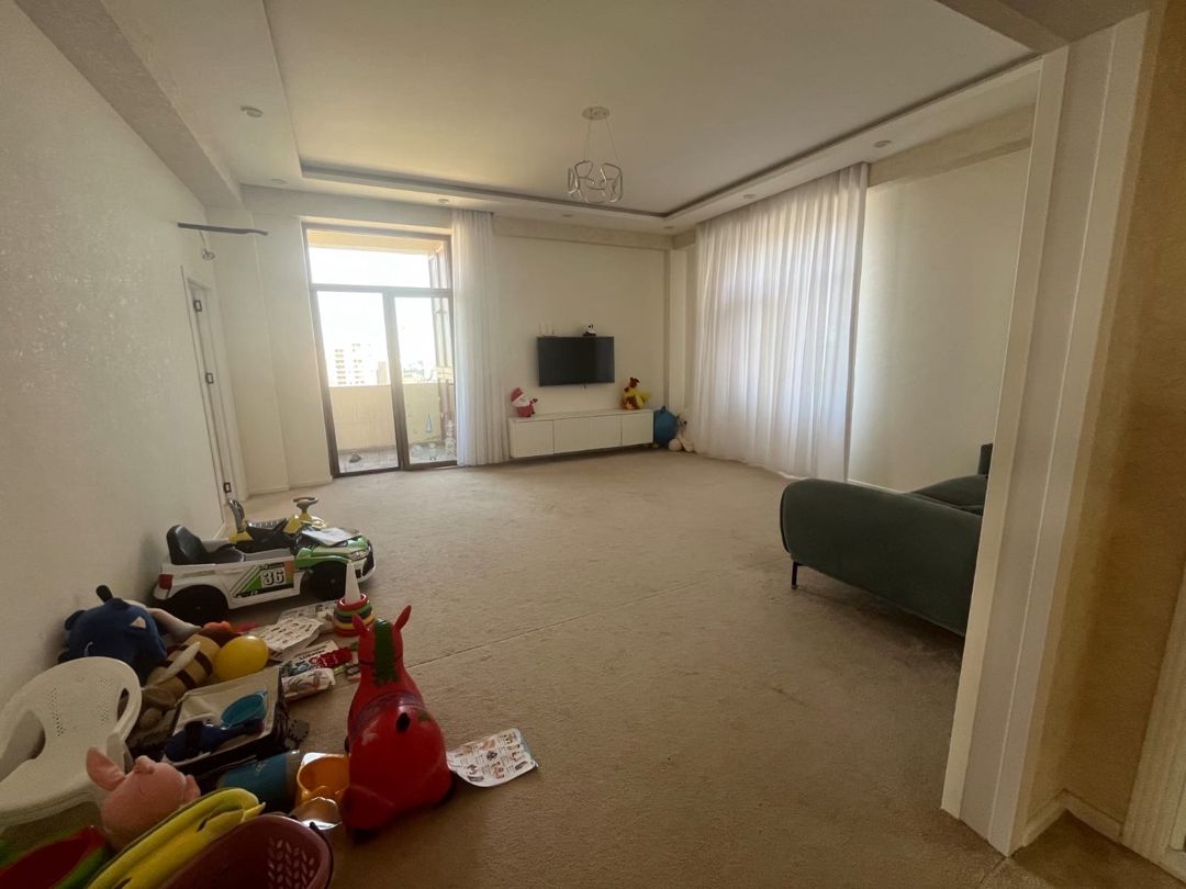 Satılır 3 otaqlı yeni tikili 120 m² — Mənzil, Bakı (11)