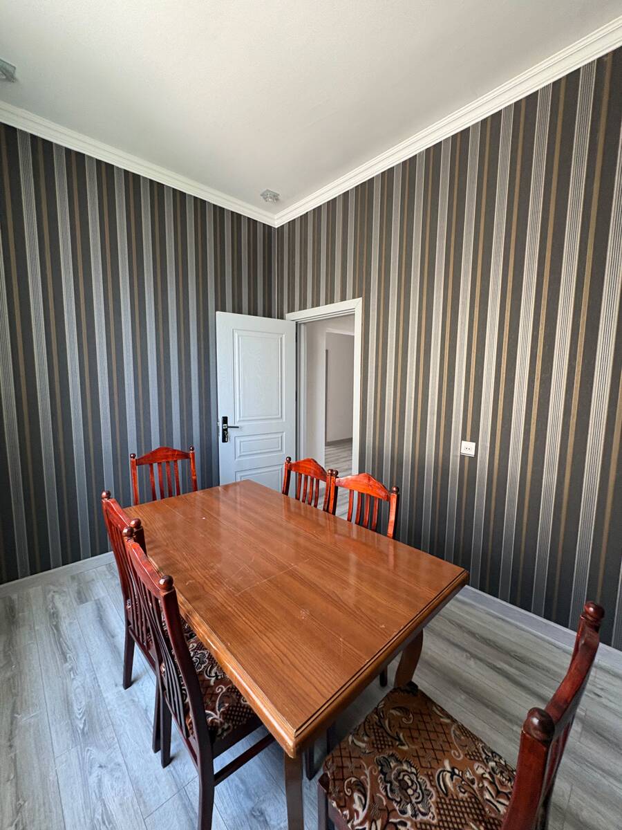 Satılır 7 otaqlı həyət evi/bağ evi 200 m² — Ev, villa, Bakı (8)