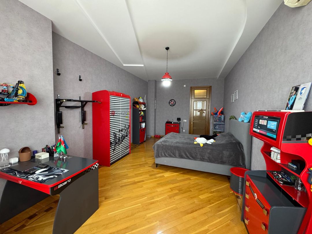 Satılır 6 otaqlı yeni tikili 360 m² — Mənzil, Bakı (5)