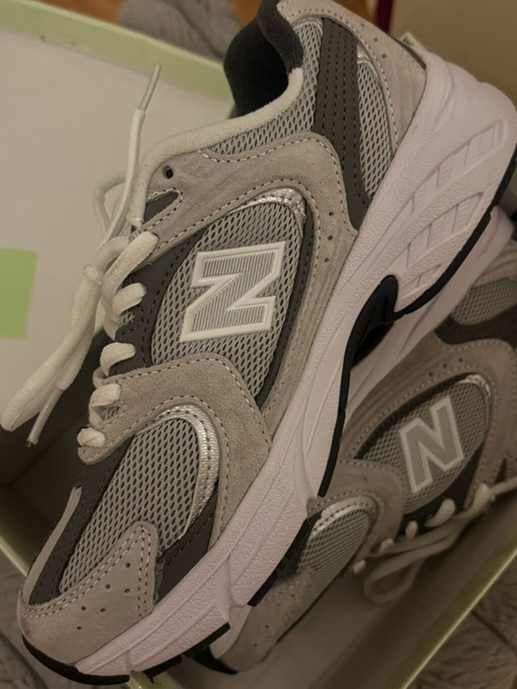 New Balance Nemesis Bakudan alinib,premium klassdır,ölçüsü kiçik — Krossovkalar, Bakı