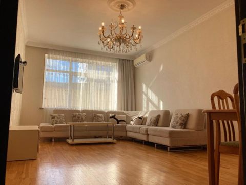 İcarəyə verilir 3 otaqlı yeni tikili 100 m² — Bakı