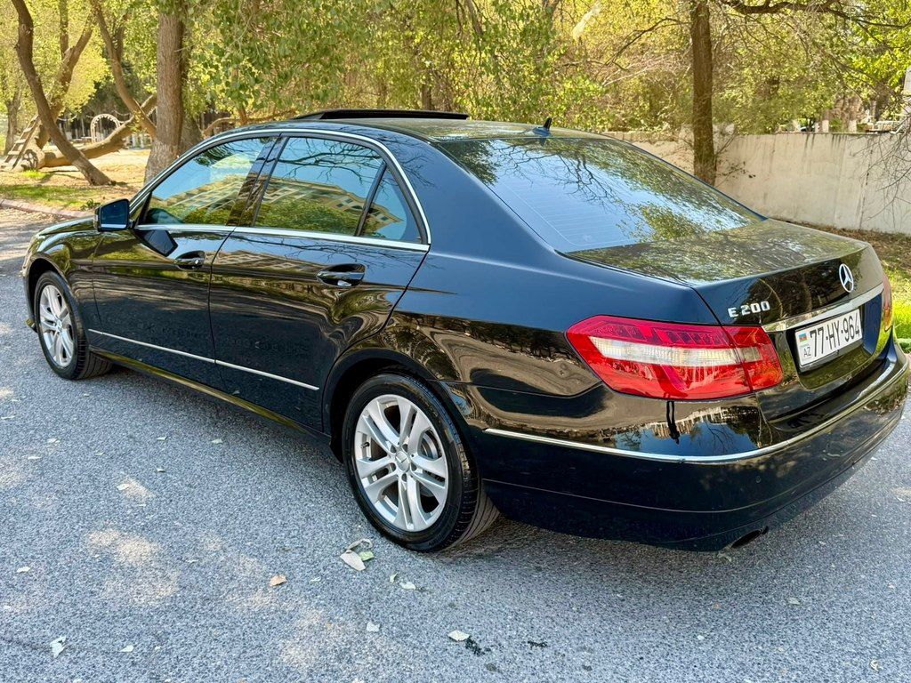 Mercedes E 200, 1.8 L, 2010 il, 230 000 km 77-HY-964 — Avtomobillər, Bakı (8)