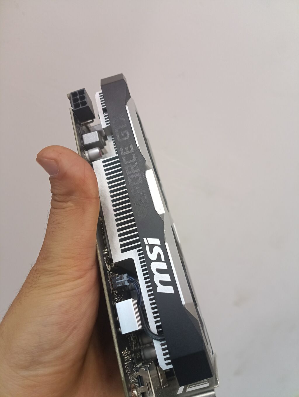 MSI GeForce GTX seriyalı videokart Xüsusiyyətlər: - İstehsalçı: MSI — Qrafik kartlar, Bakı (4)