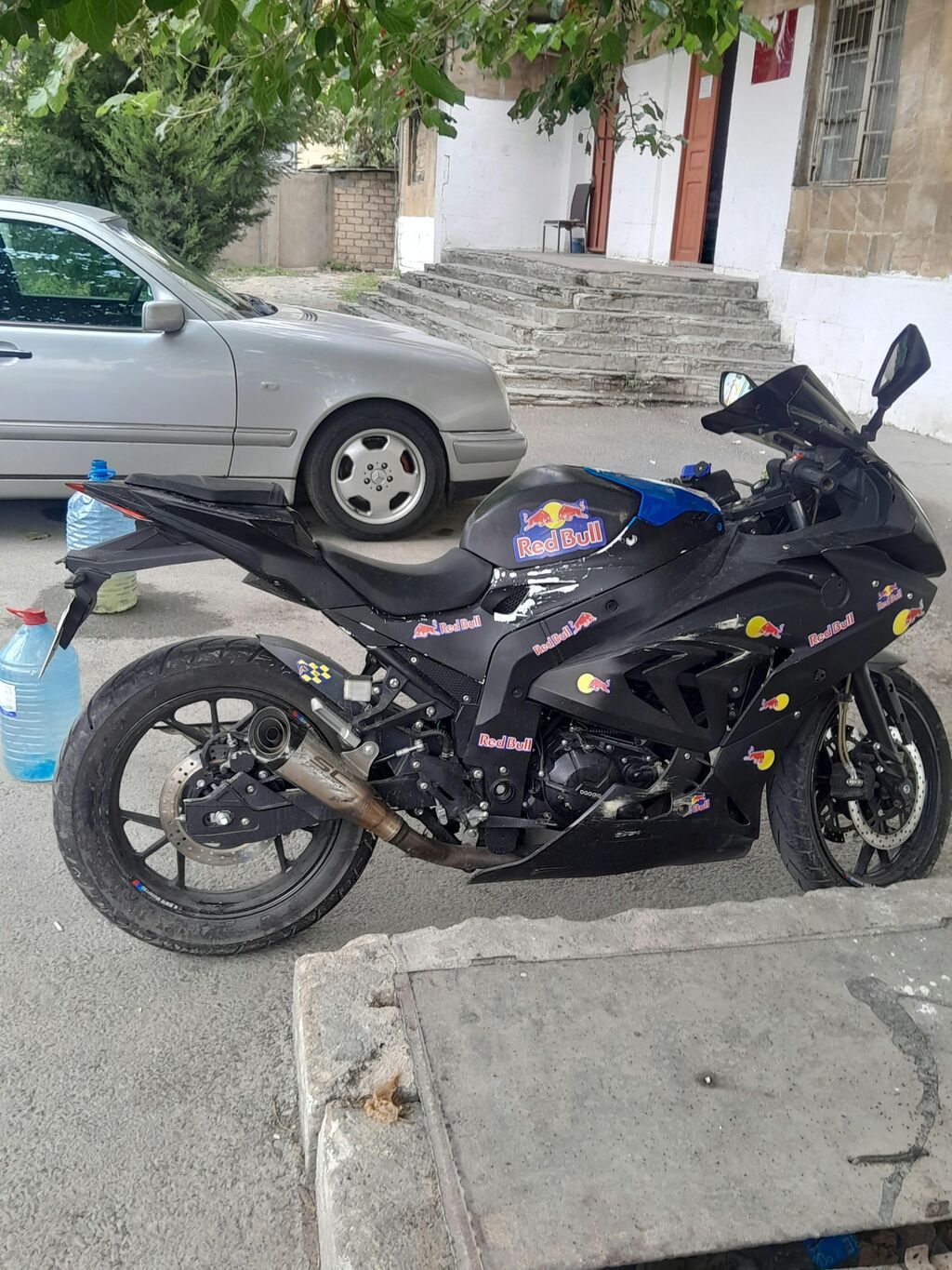 Satılır real alıcıya endirim olunacaq Idman tipli — Motosikletlər, Bakı (3)