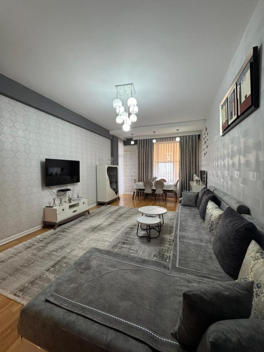 Satılır 4 otaqlı yeni tikili 150 m² — Mənzil, Bakı (2)