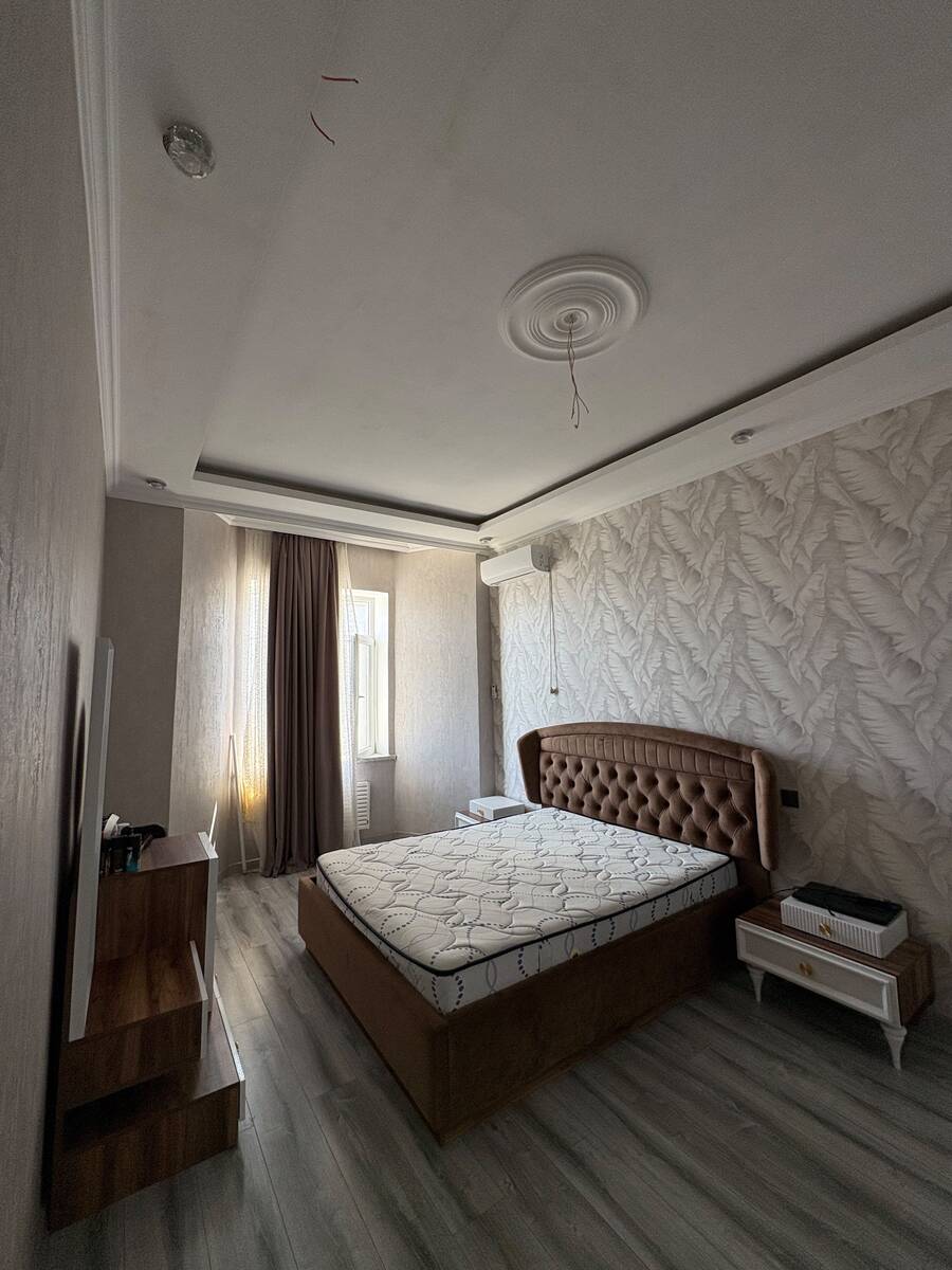 Satılır 7 otaqlı həyət evi/bağ evi 200 m² — Ev, villa, Bakı (7)