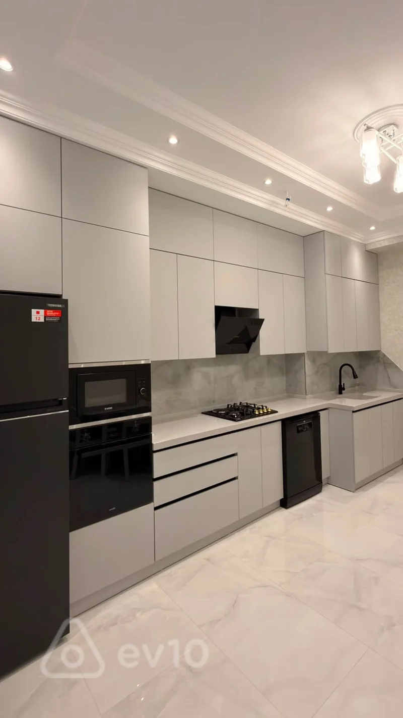 3 otaqlı mənzil, 147 m², Balaəmi Dadaşov küçəsi — kirayə — Mənzil, Bakı (11)