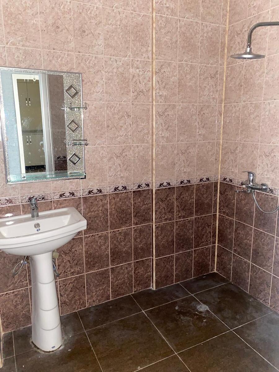 İcarəyə verilir 2 otaqlı yeni tikili 70 m² — Mənzil, Bakı (6)