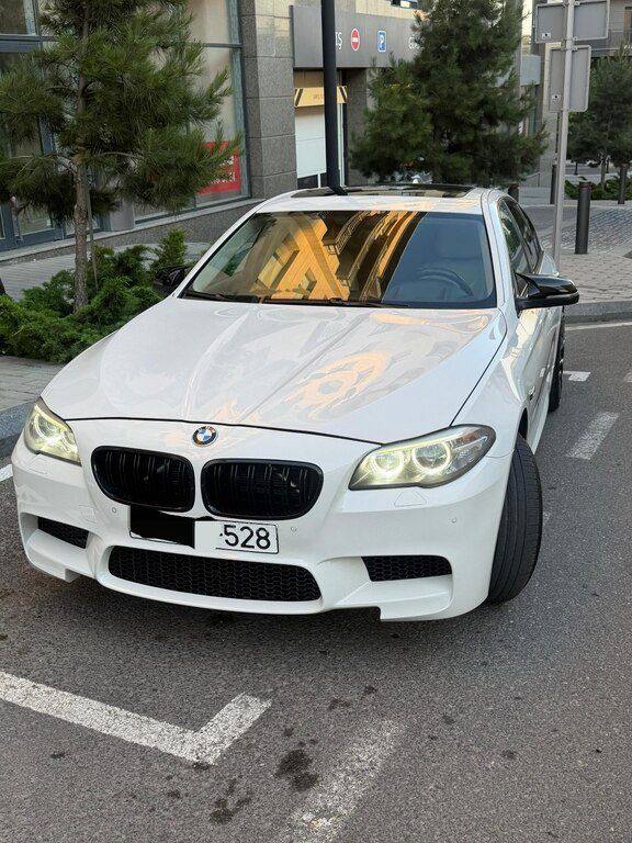 BMW 528, 2.0 L, 2015 il, 190 000 km — Avtomobillər, Bakı