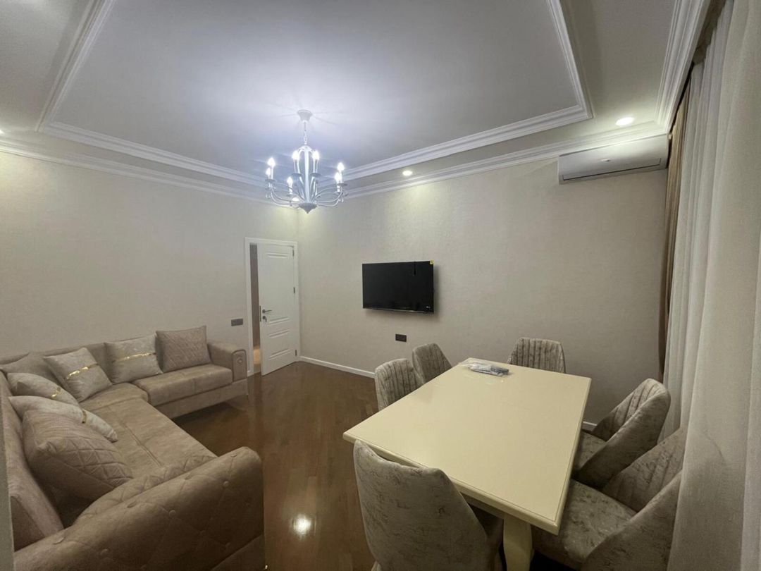 Satılır 2 otaqlı yeni tikili 70 m² — Mənzil, Bakı (2)