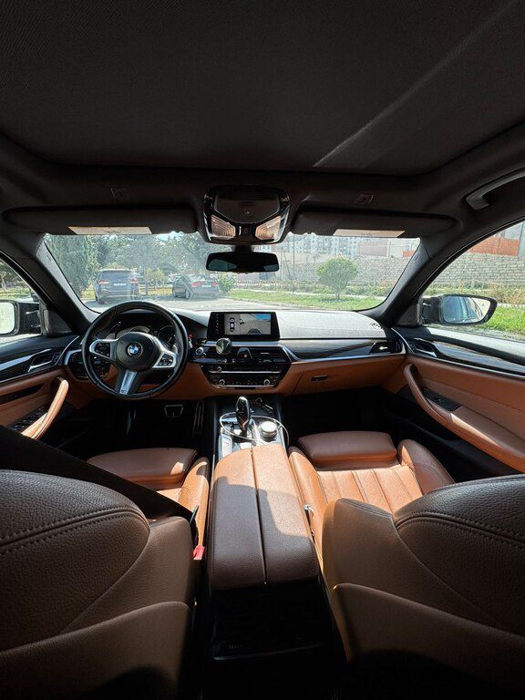 BMW 530, 2.0 L, 2018 il, 128 120 km 77-MM-530 — Avtomobillər, Bakı (4)