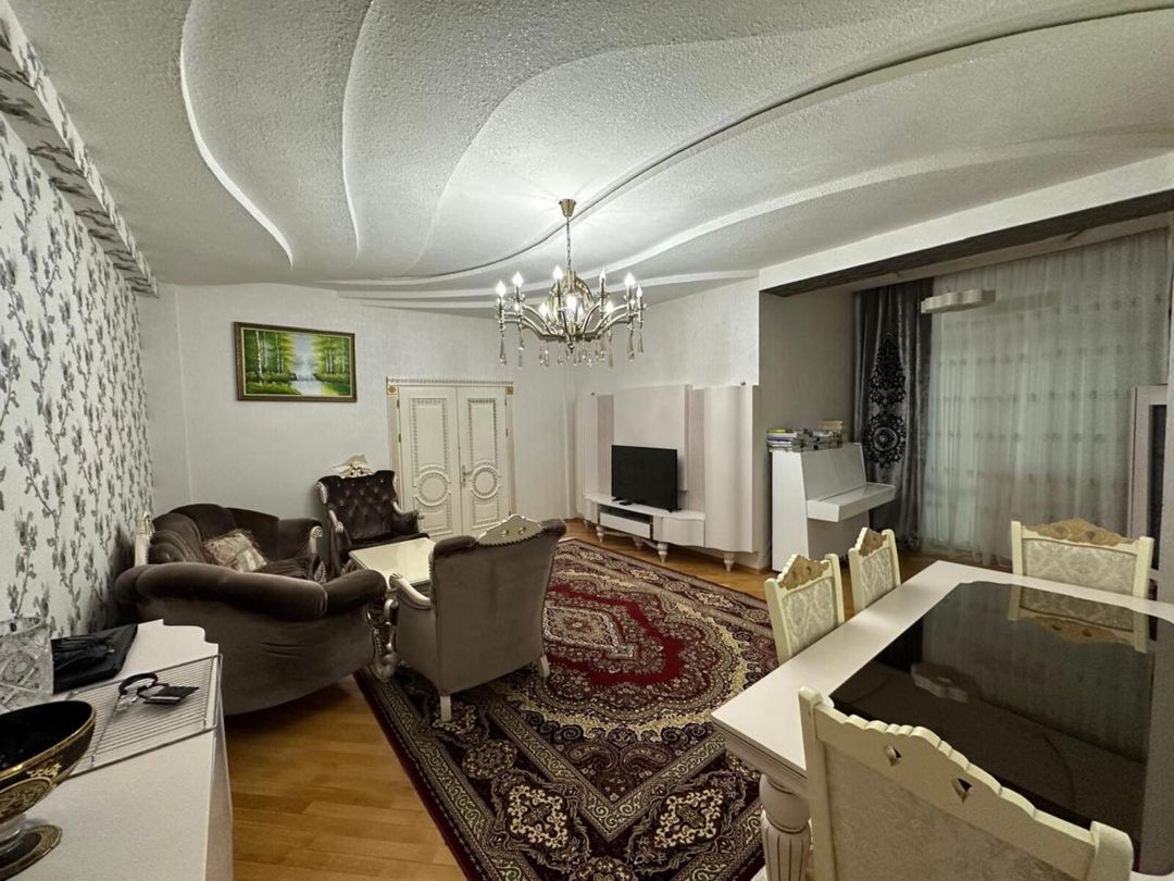Satılır 4 otaqlı yeni tikili 180 m² — Mənzil, Bakı (2)