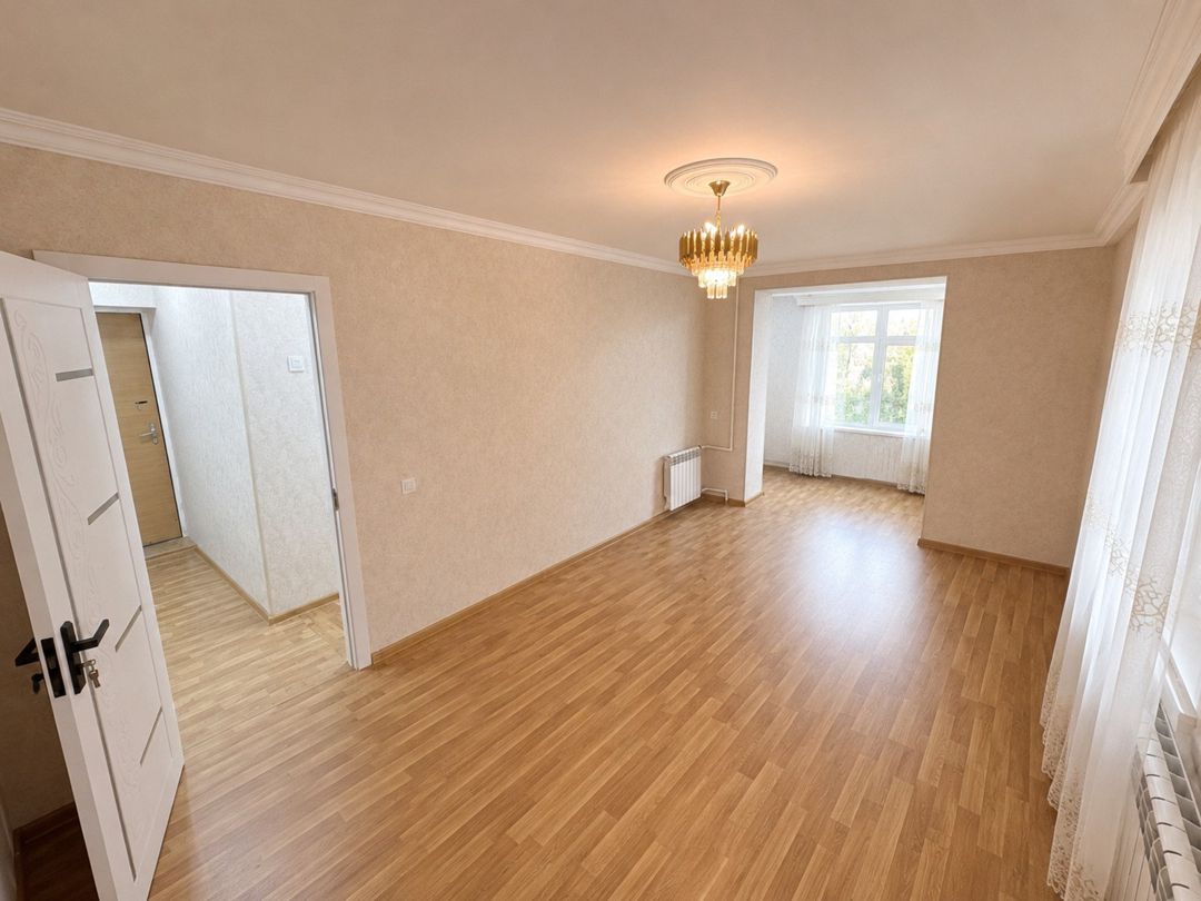 Satılır 1 otaqlı köhnə tikili 40 m² — Mənzil, Bakı