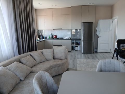 Satılır 3 otaqlı yeni tikili 80 m² — Bakı