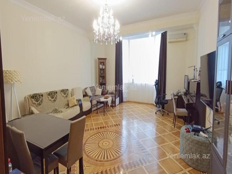 Satılır 4 otaqlı Bina evi menzil (Yeni tikili), 202 m², Yasamal rayonu — Mənzil, Bakı